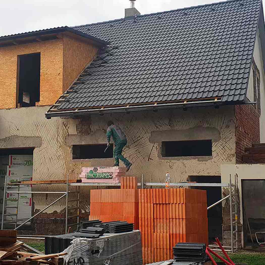 Stavby a rekonstrukce JAKMAR - reference