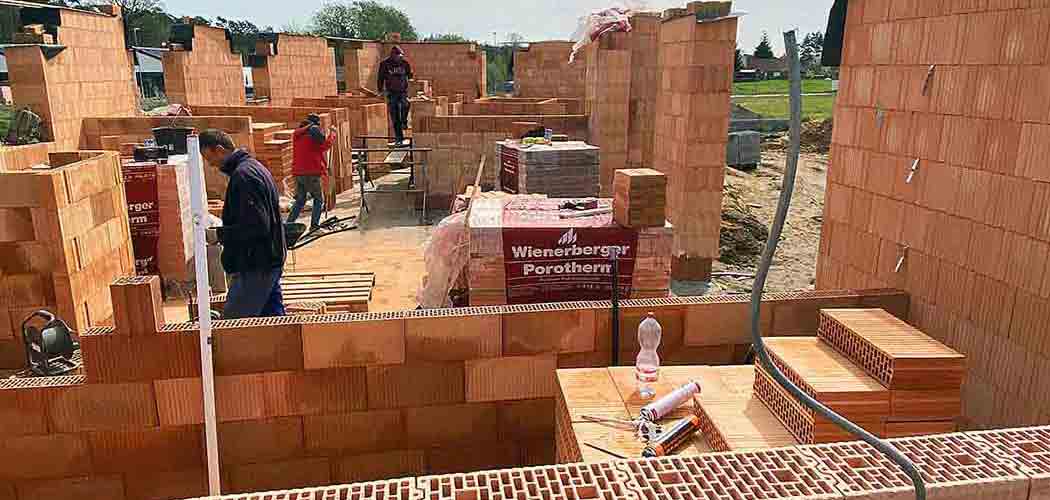 Stavby a rekonstrukce JAKMAR - reference