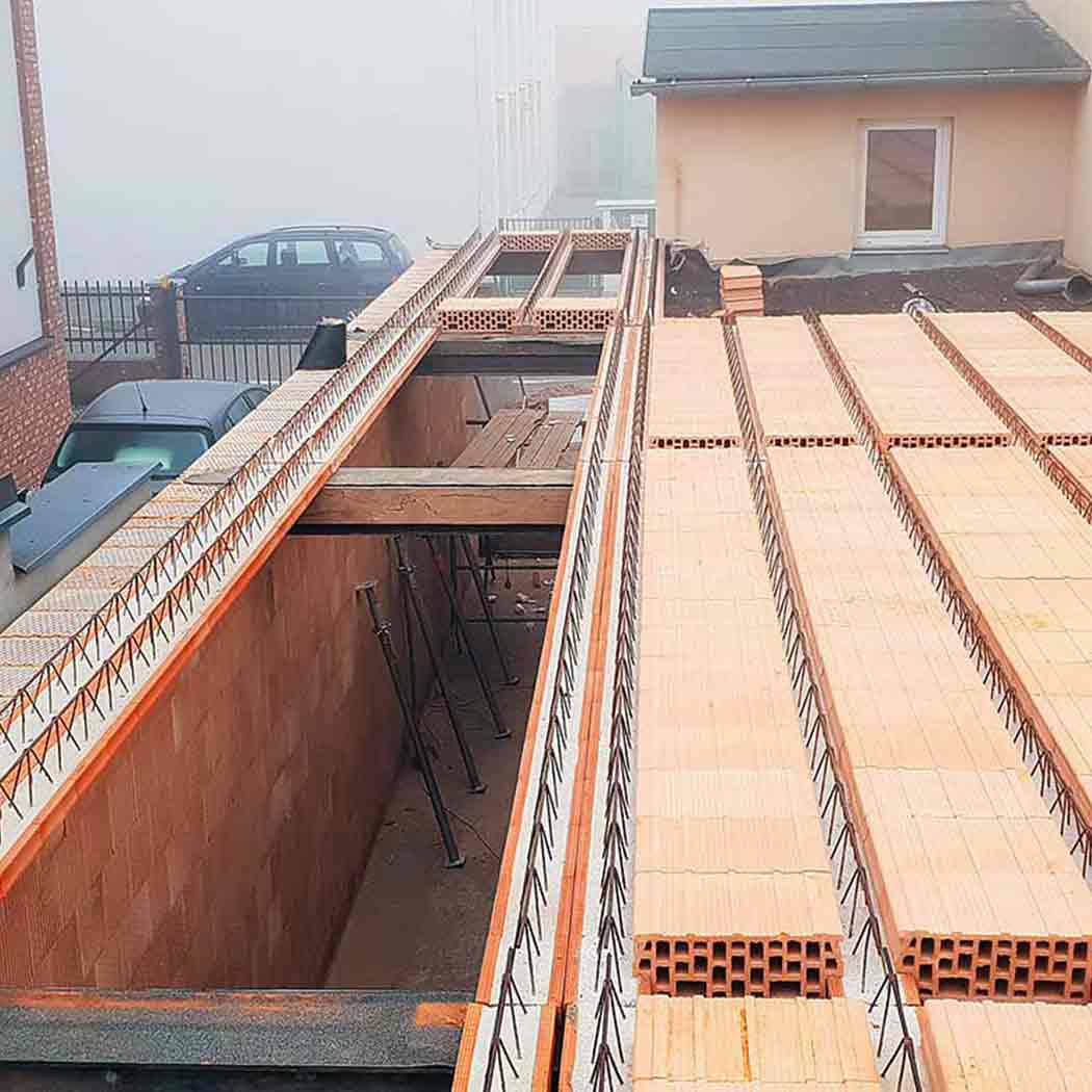 Stavby a rekonstrukce JAKMAR - reference