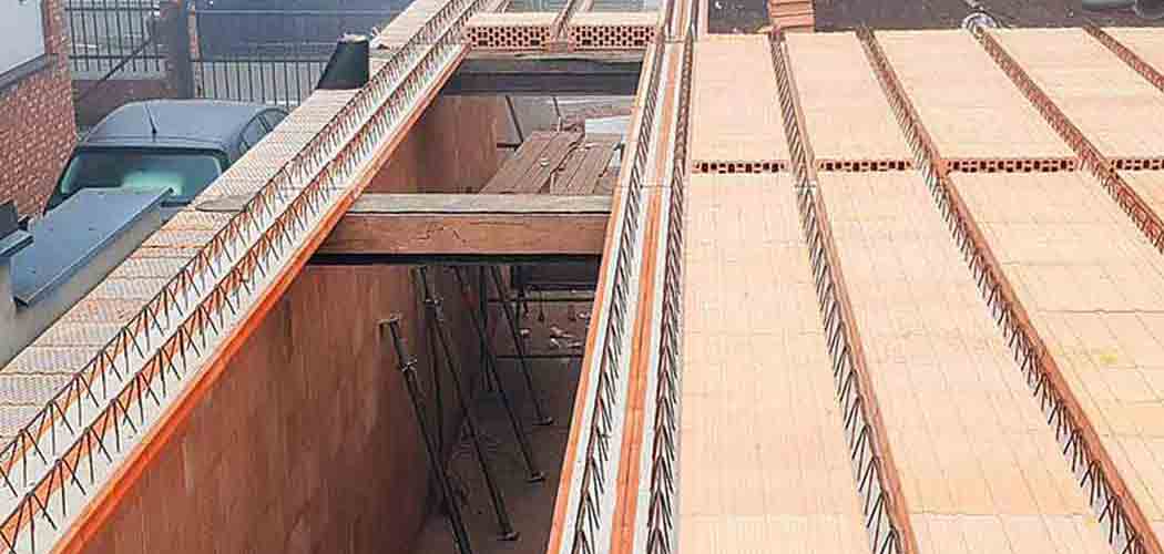 Stavby a rekonstrukce JAKMAR - reference