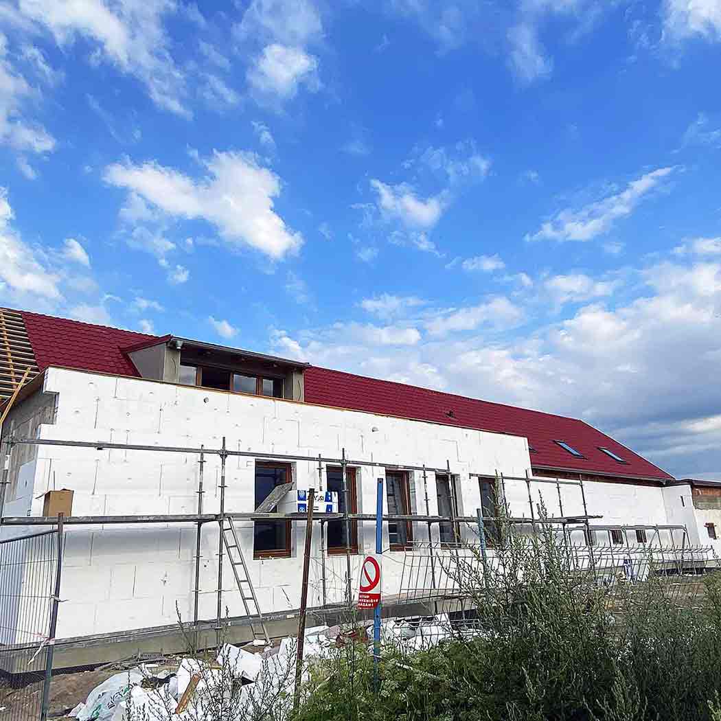 Stavby a rekonstrukce JAKMAR - reference